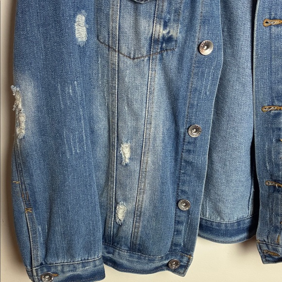 Cavalini Distressed Light Blue Denim Jacket - Picture 5 of 7